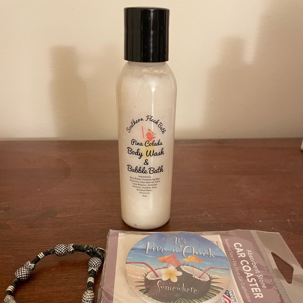 Pina colada themed gift set